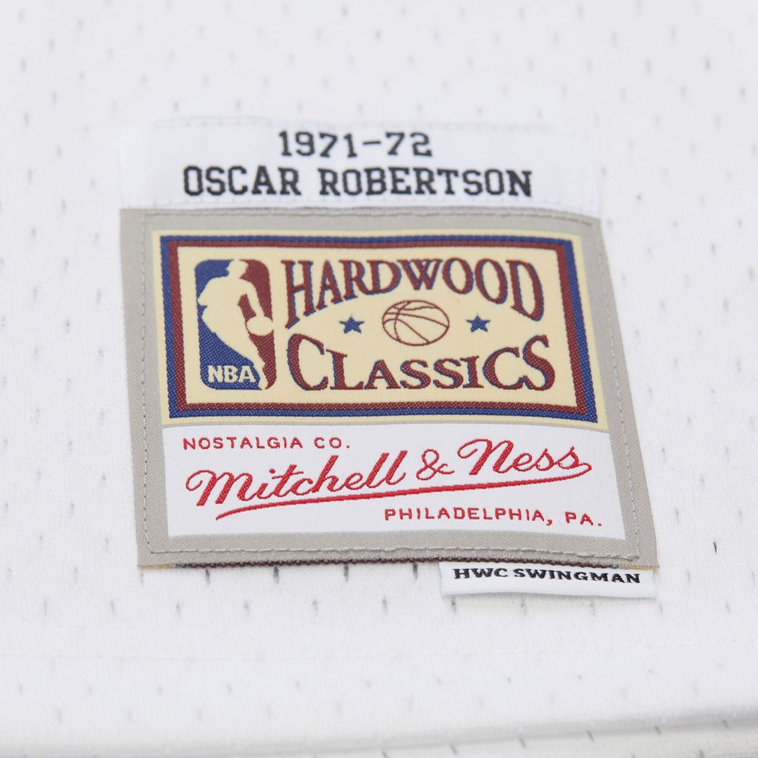 Oscar Robertson Milwaukee Bucks Mitchell & Ness 1971/72 Hardwood Classics Swingman Jersey - Green