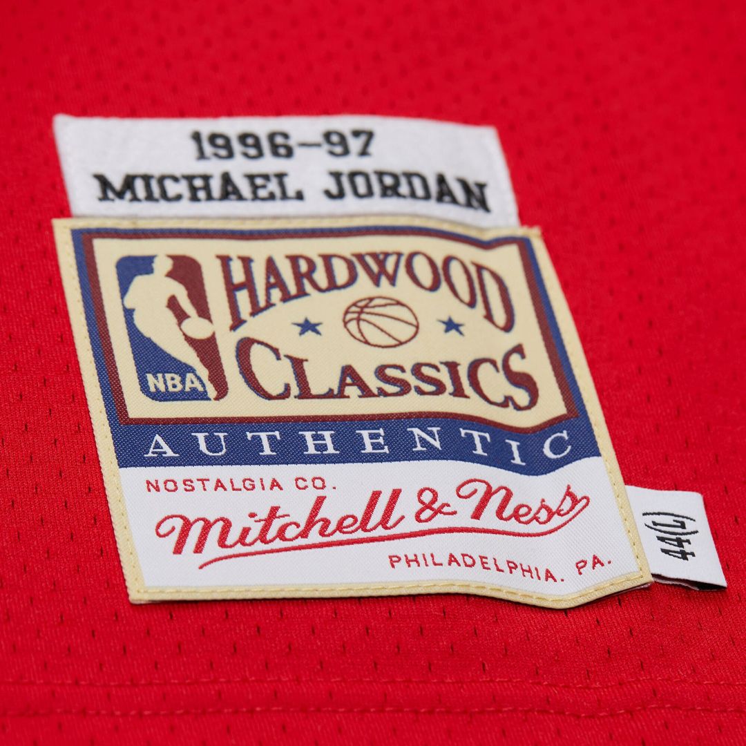Michael Jordan Chicago Bulls Mitchell & Ness 1996/97 Throwback Authentic Jersey - Red