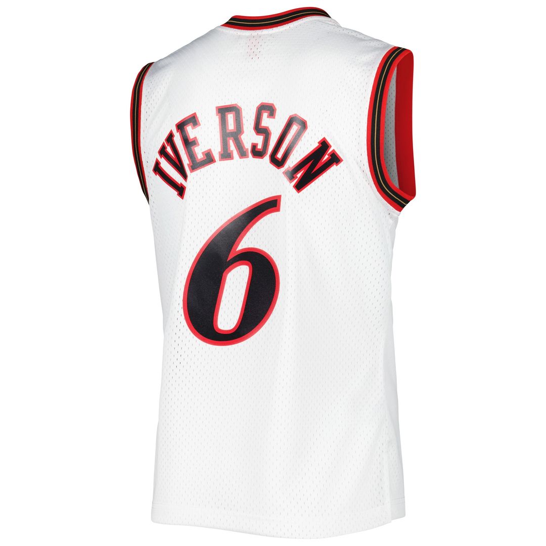 Allen Iverson Philadelphia 76ers Mitchell & Ness 2002/03 Hardwood Classics Swingman Jersey - White