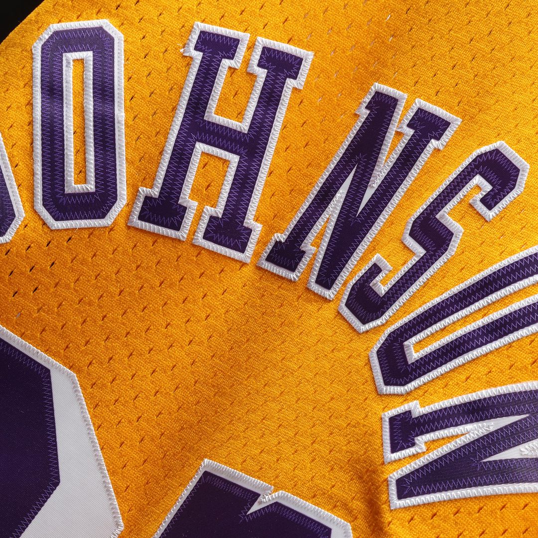 Magic Johnson Los Angeles Lakers Mitchell & Ness 1984/85 Hardwood Classics Swingman Jersey - Purple