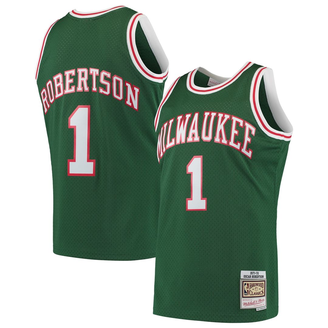 Oscar Robertson Milwaukee Bucks Mitchell & Ness Hardwood Classics Swingman Jersey - White